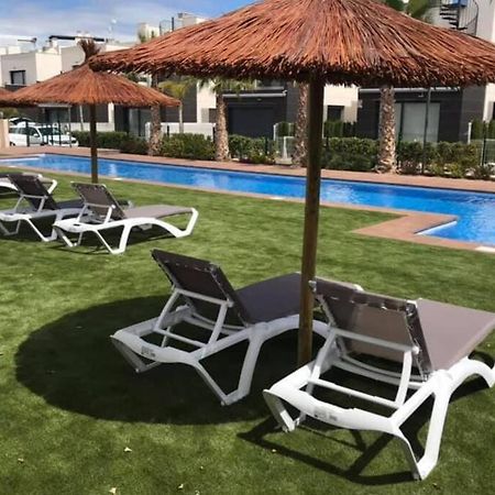 Fun Holiday Apartment Punta Prima Torrevieja Exterior foto