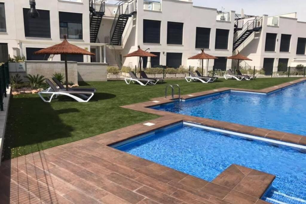 Fun Holiday Apartment Punta Prima Torrevieja Exterior foto